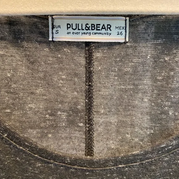 Beaded shoulder top - Picture 3 of 3